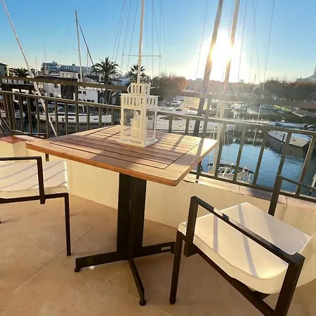 Estudio Frente Al Canal Con Terraza Appartamento