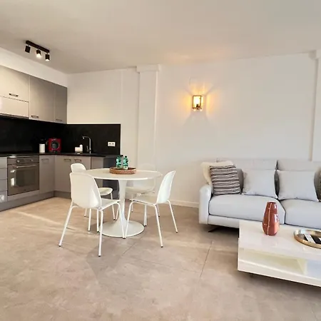 Estudio Frente Al Canal Con Terraza Empuriabrava