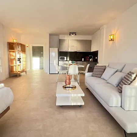 Estudio Frente Al Canal Con Terraza Apartment *
